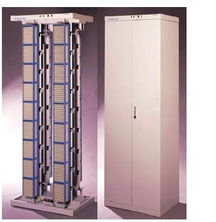 音频配线架高清大图解析 构造、接口与应用一瞥